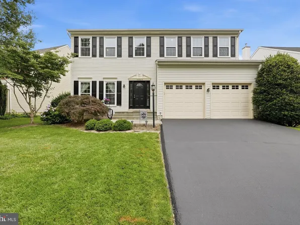 20363 Flushing Meadows Ct, Ashburn, VA 20147