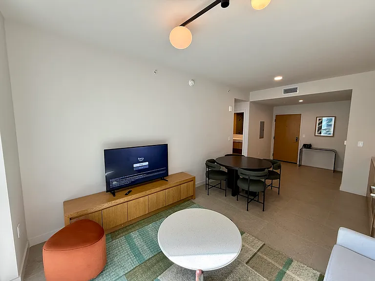 11 NE 6th St #1803 — Photo 13