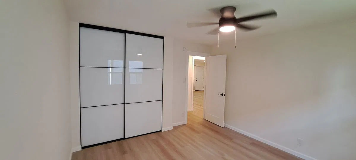 2 bed, 1.0 bath, 850 sqft, $2,325 — Photo 3