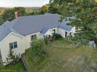 6 Ships View Ln, Freeport, ME 04032