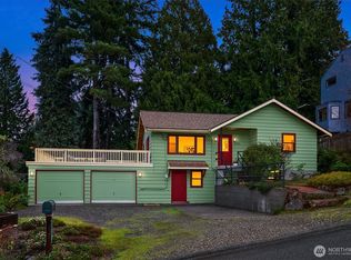 9320 26th Ave NW, Seattle, WA 98117