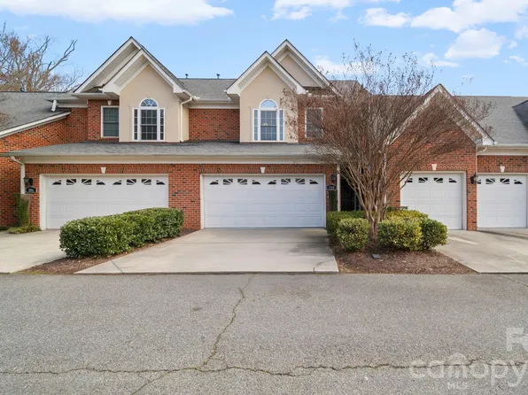 804 Talking Stick Ln, Fort Mill, SC 29708