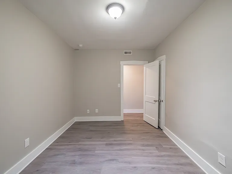 868 Haddon Ave #2 — Photo 5