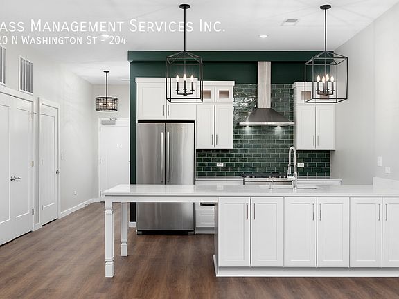 2nd image of 720 N Washington St #204