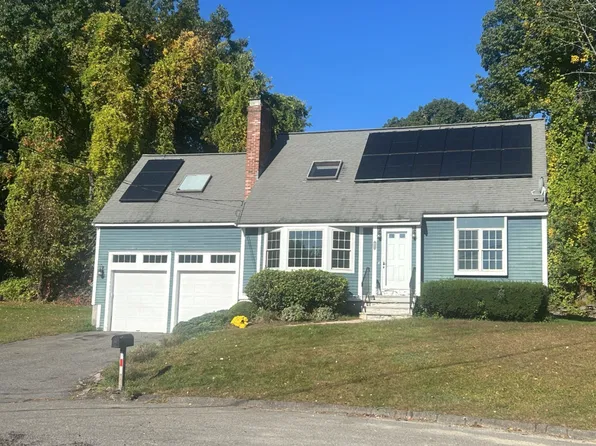 18 Powder House Ln, Leominster, MA 01453