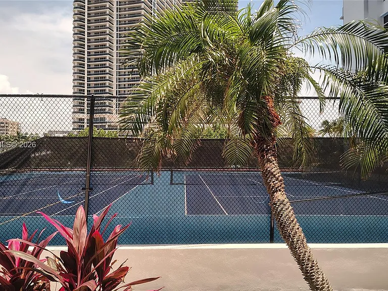 1904 S Ocean Dr #1807 — Photo 9