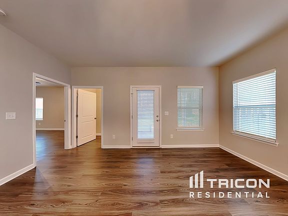 2nd image of 484 Settlers Grove Ln