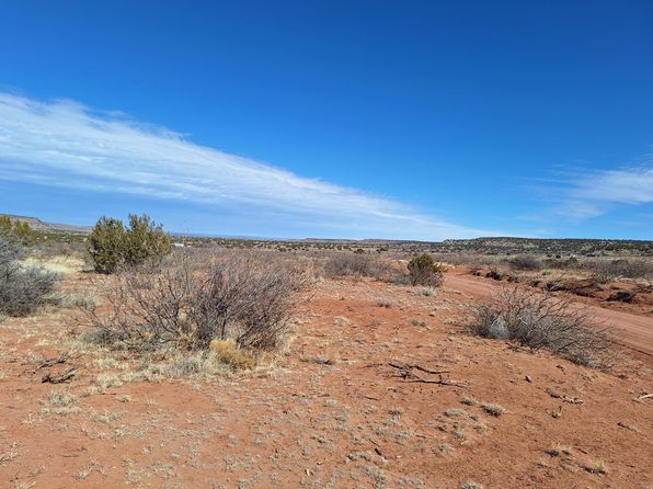 3 E Magnolia Rd, Garita, NM 88421