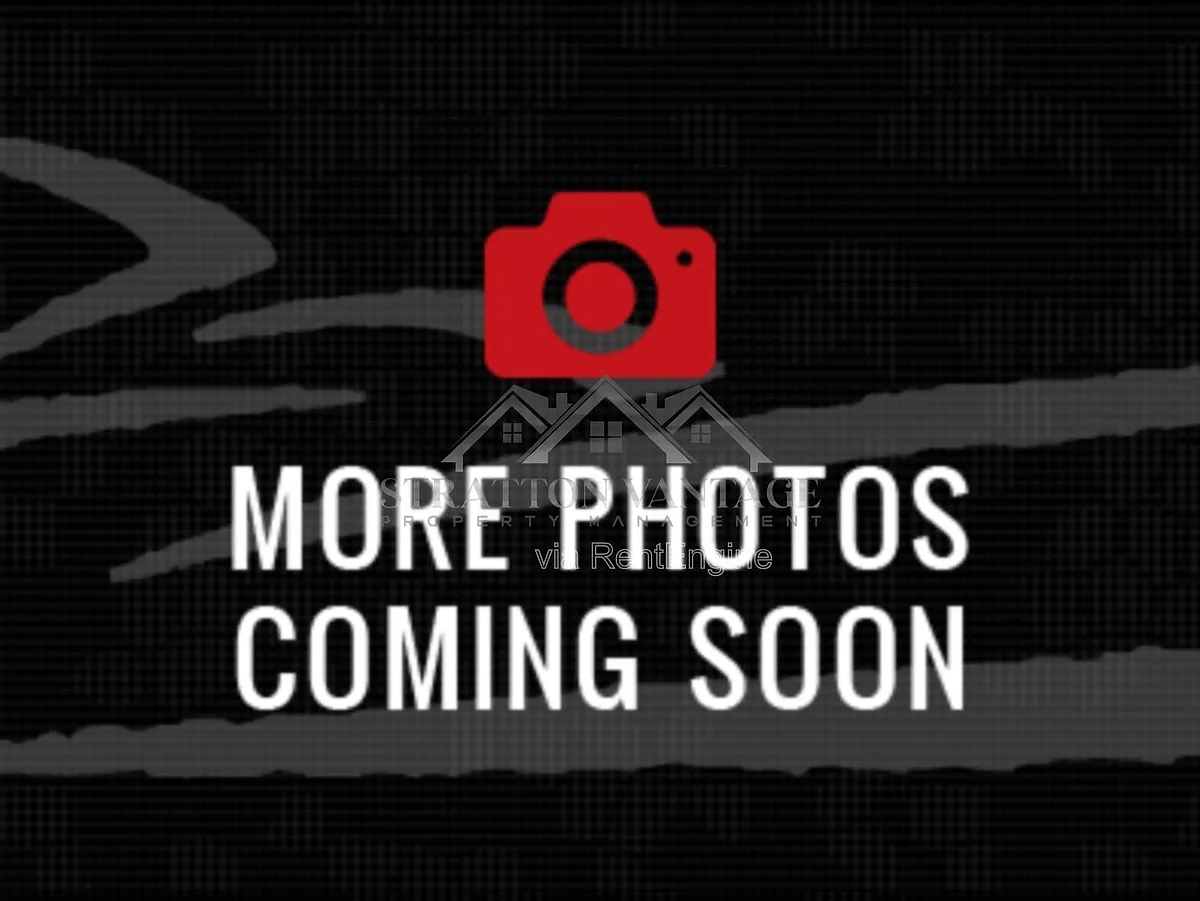 Building Photo - 16221 W Mercer Ln