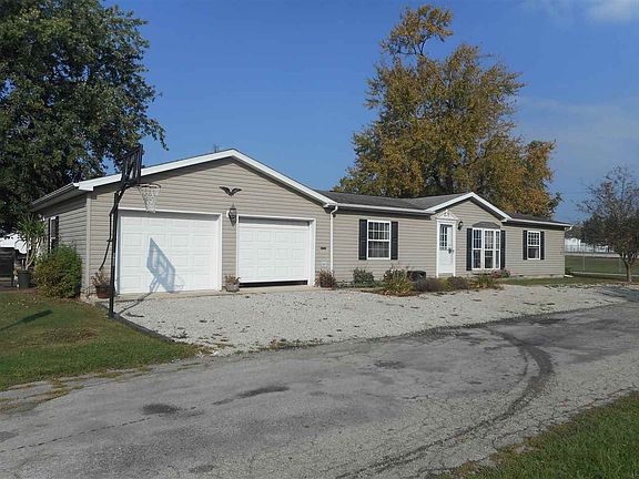 2nd image of 823 E Votaw St