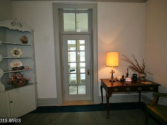 5th image of 207 S Potomac St