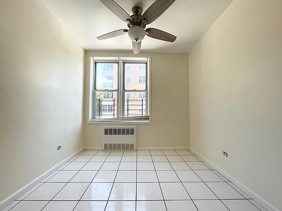 5th image of 24530 Grand Central Pkwy #1LA