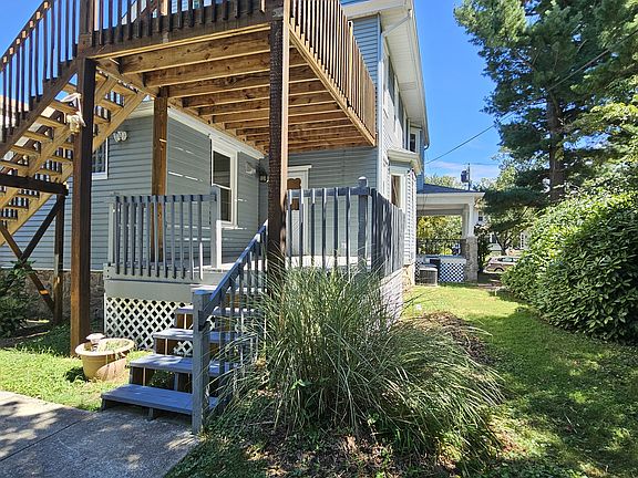 View of second floor deck from yard