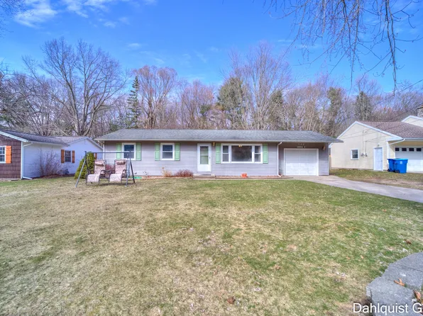 508 E Muskegon Ave, Whitehall, MI 49461