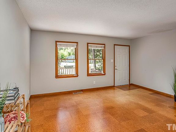3rd image of 1118 John Breckenridge Dr