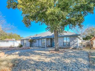 3438 Walnut Hill Dr, San Angelo, TX 76904