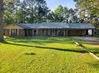 15 Free Coleman Ln, Bassfield, MS 39421