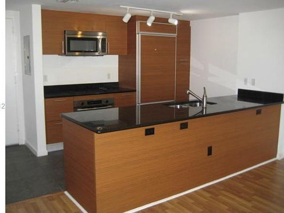 5th image of 50 Biscayne Blvd APT 2711