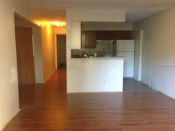 2nd image of 570 Bee Ave