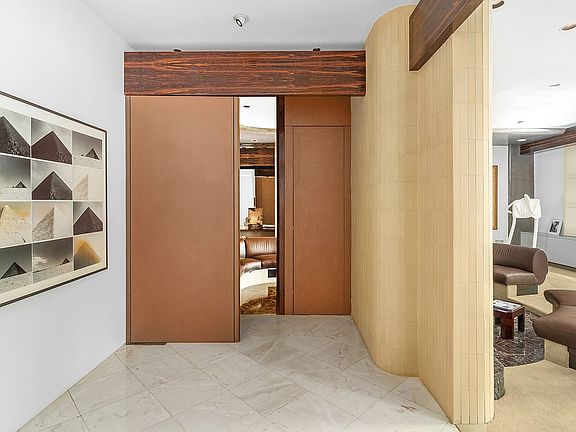 4th image of 550 Park Ave Fl 2W
