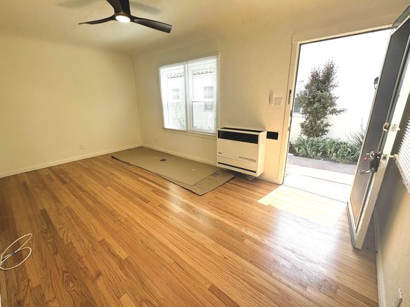 122 W Ortega St