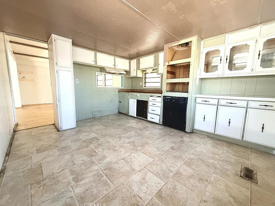 2nd image of 1097 N State St Space 166