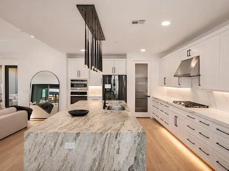 11954 Camden Ridge Ct — Photo 4