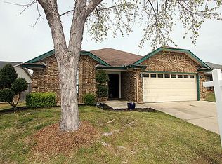 6021 Hillglen Dr, Watauga, TX 76148