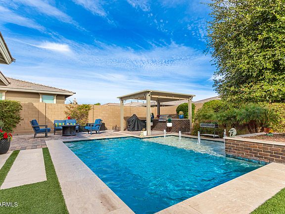 2nd image of 2949 N ACACIA Way