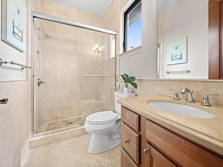 2901 NE 22nd Ct — Photo 57