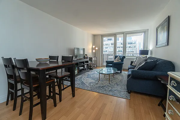 Rented by Camelot Realty Group | media 1