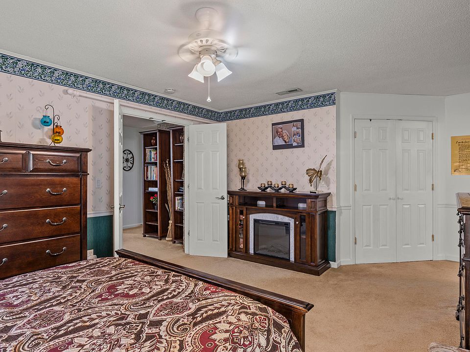 31st image of 525 O'B Davis Rd