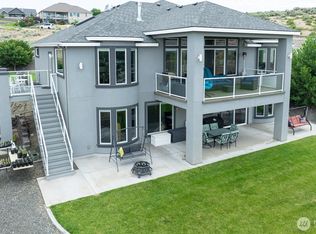 Willamette Heights, West Richland, WA 99353