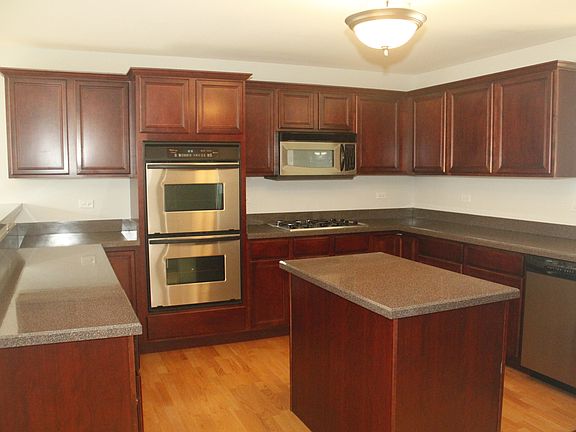2nd image of 1606 Spyglass Cir #1606