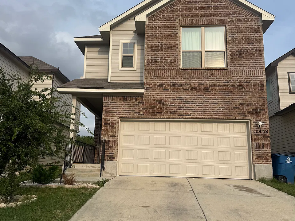 10438 Green Lake Dr