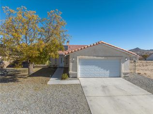 26815 Blue Water Rd, Helendale, CA 92342