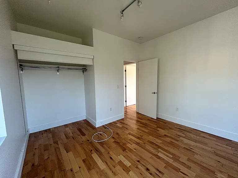 4356 Burns Ave #3 — Photo 10