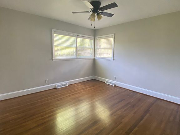 4th image of 5135 Beckford Dr
