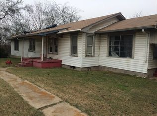 1570 Fm 27, Wortham, TX 76693