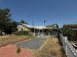 412 W 3rd St, Rialto, CA 92376
