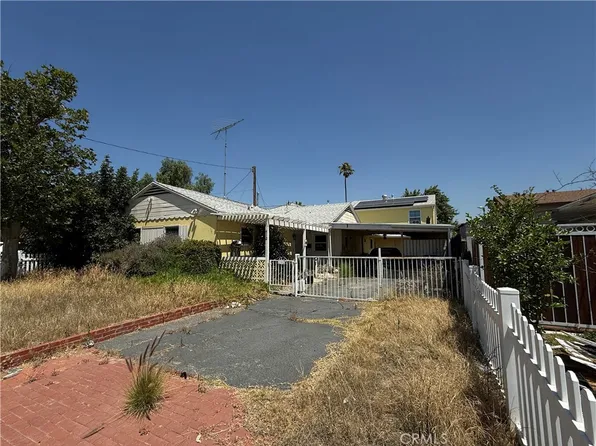 412 W 3rd St, Rialto, CA 92376