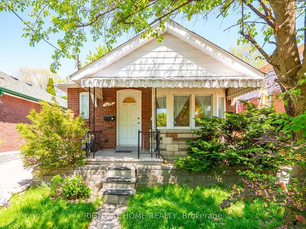 1109 Greenwood Ave, Toronto, ON M4J 4E5