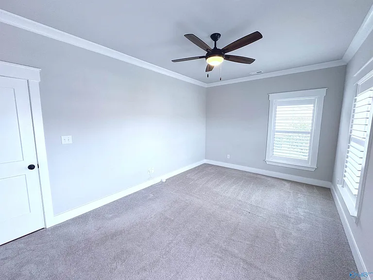 215 Saint Louis St — Photo 28