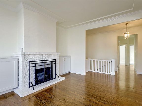 5th image of 1641 Lombard St