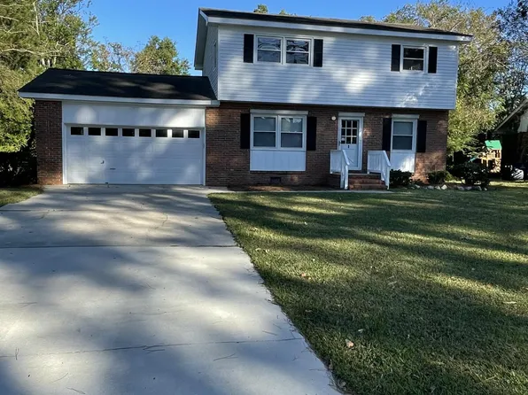 106 Allen Place, Jacksonville, NC 28546