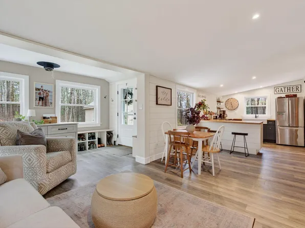 1 Holbrook Street, Portland, ME 04103