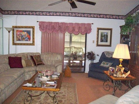 5th image of 3055 Blaine Cir
