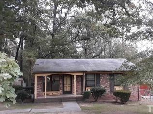 1930 Essex Rd, Durham, NC 27704
