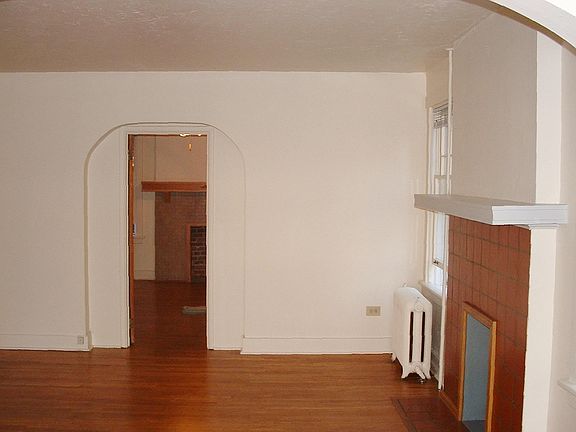 living room to 2BR