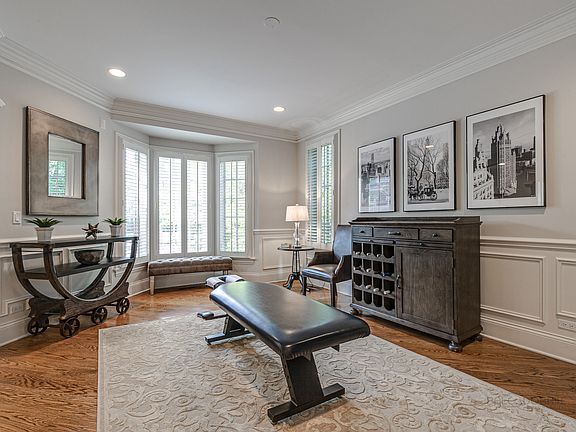5th image of 1040 E Lake Ave #1040